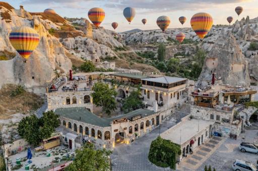 Kayatas Cave Suites - Hizvo
