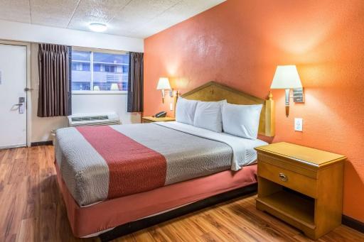 Motel 6-Grove City, OH - Housity