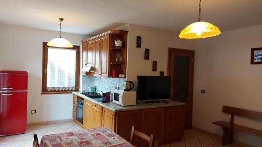 Trilocale BELVEDERE Alloggio ad uso turistico - VDA - LA THUILE - CIR 0068 - Housity