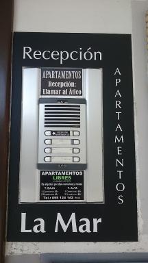 Apartamentos La Mar - Housity