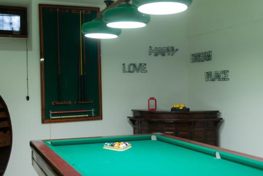 loft style taverna - Housity