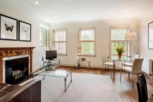Chelsea - Sloane Avenue by Viridian Apartments - Housity