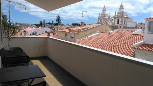 Historic Centre Apartment Cascais - Hizvo