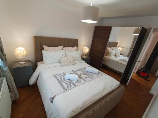 Lovely 2 Bedroom Modern Ground Floor Flat - Housity