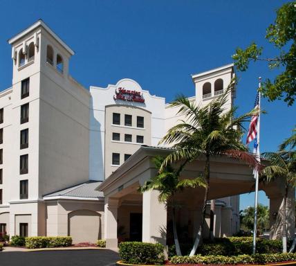 Hampton Inn & Suites Miami-Doral Dolphin Mall - Housity