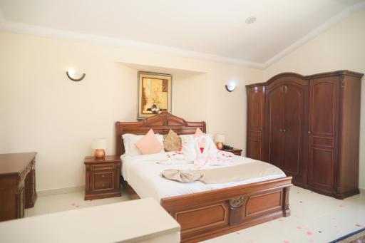 Hotel Barmoi - Housity