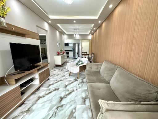Apto Confortável e Reformado a 200m da Praia da Guilhermina - 2 Vagas, WiFi e Roupas de Cama Inclusas! - Hizvo