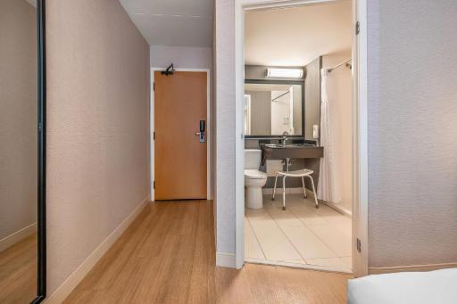 Travel Proud Sustainability certification Comfort Inn Montreal - Laval - Highway 15 - Housity