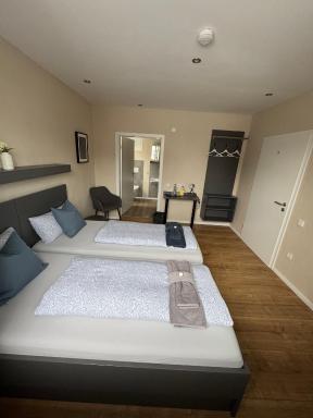 The Pharmacy Inn - Housity