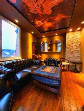 Goldhand Chill Point Bielefeld - Housity