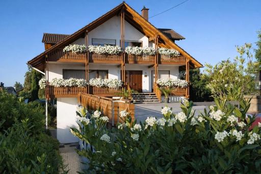 Hotel Garni Sebastian - Housity