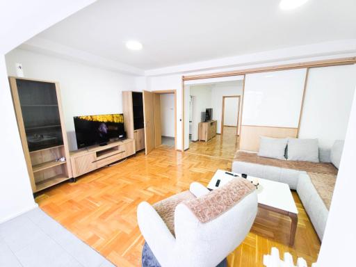 Mother Teresa Apartments - Housity