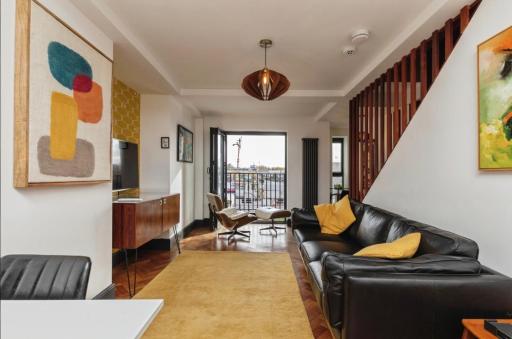 Duplex Apartment Harbourside city centre with free parking - Housity