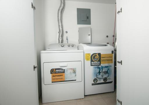 Suite 14 Bellini I, Puerto Santa Ana, Guayaquil - Housity