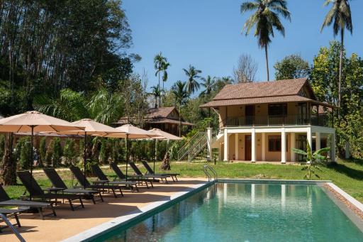 Lost Horizon Resort - Khao Sok - Housity