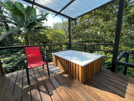 Cabaña tipo glamping en finca cafetera con zonas verdes, avistamiento de aves, paisaje cafetero - Housity