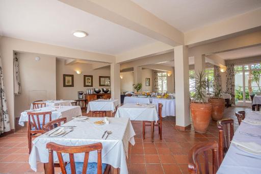 Baines Bed & Breakfast - Housity