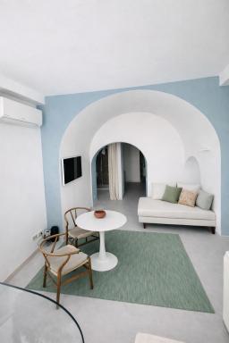 Casa Capri Mores - Hizvo