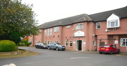 Consort Hotel - Housity