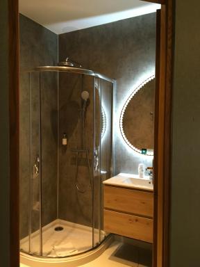 Logis Hôtel & Appartements Le Florence - Hizvo