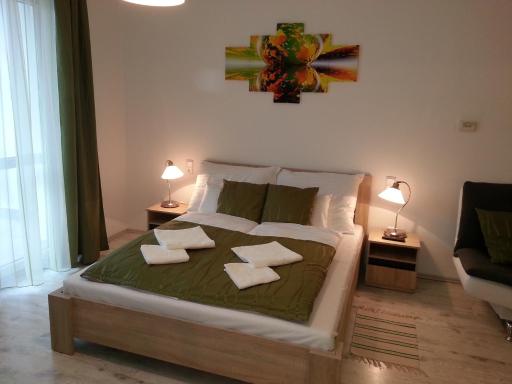 Downtown Apartment Miskolc - Housity