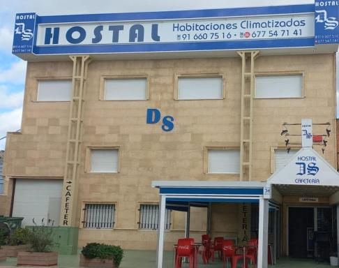 Hostal DS - Housity