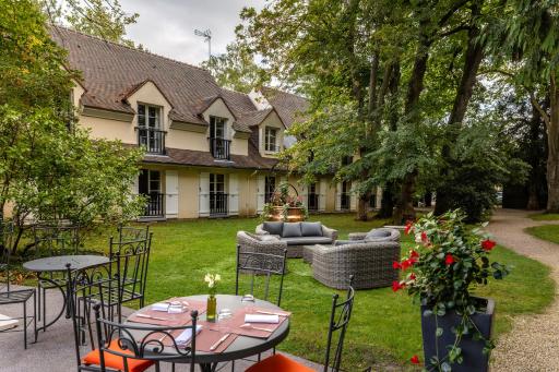 Hostellerie du Royallieu - Housity
