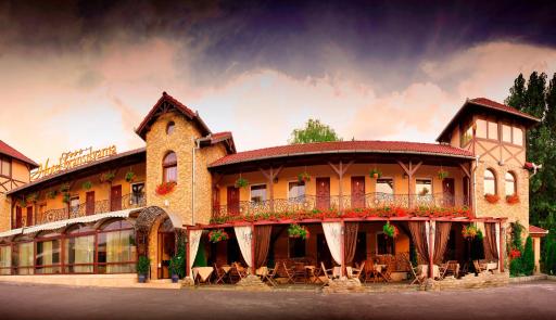 Hotel Transilvania - Housity