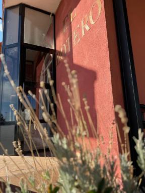 Hostal El Botero - Housity