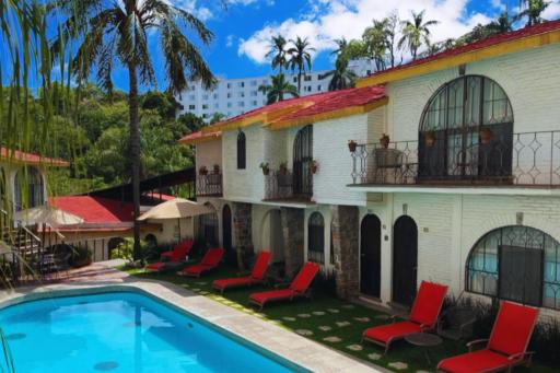 Hotel Ilebal Cuernavaca Centro - lugar con encanto! - Housity