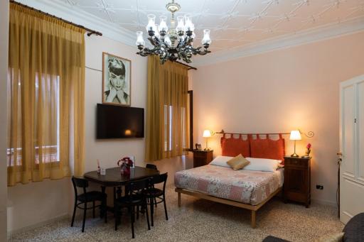 Vittoria Guest House Battipaglia - Housity
