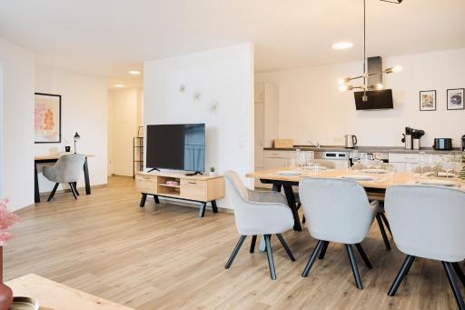 Rent4Living Apartments WLAN I kostenfreie Tiefgarage I Therme 5 Minuten zu Fuß I Barrierearm - Housity