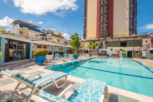 Hotel Don Lolo - Housity