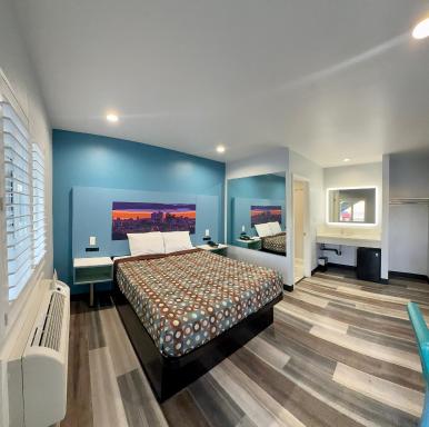 La Casa Motel, Los Angeles - Burbank Airport - Housity