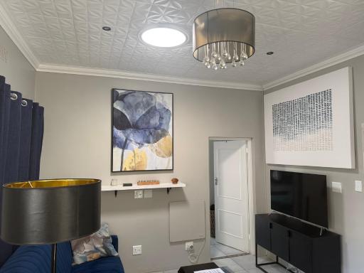 28 on Symonds Luxstudio 2 - Housity