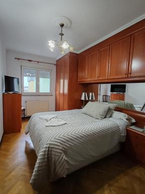 Apartamentos Quien Anda Ahí Ribadeo - Housity