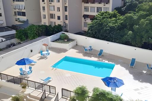 Bom de mais fica aqui em Copacabana - Housity