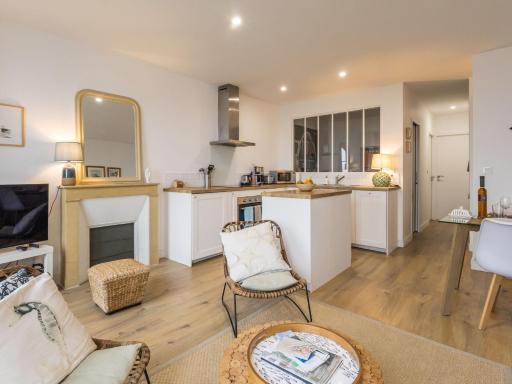 Charmant appartement au centre du Croisic avec vue sur le port - Housity