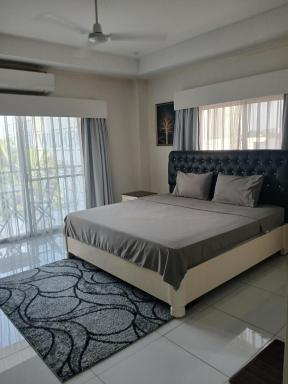 Bourbon Street Apts off Red Street - Room 37 - 1 Bedroom Suite - Housity