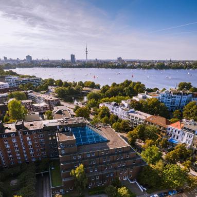 Crowne Plaza Hamburg-City Alster by IHG - Housity