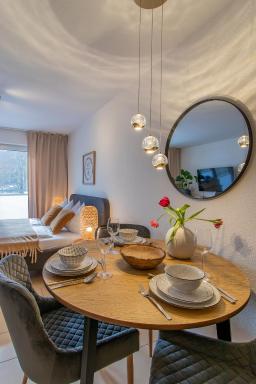 Modernes Apartment im Grünen I Balkon I WLAN I Stellplatz - Housity