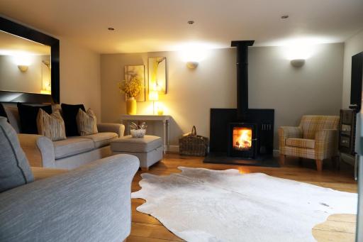 Pen-Y-Worlod Cottages - Housity