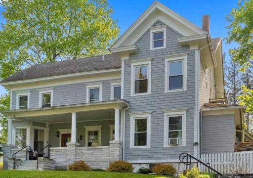 Berkshire House Stay - Housity