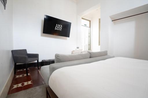 AmazINN Places Rooftop and Jacuzzi VII - Housity