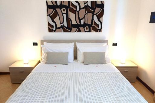 'La Quercia' top floor flat - Housity