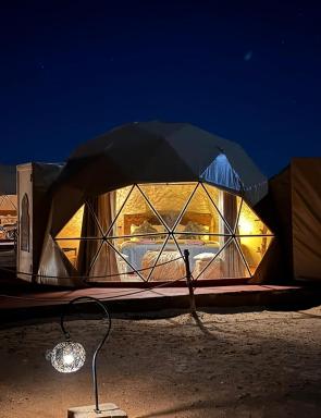 Tatooine Stars Camp - Hizvo