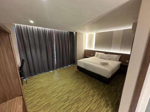 Li Garden Hotel - Housity