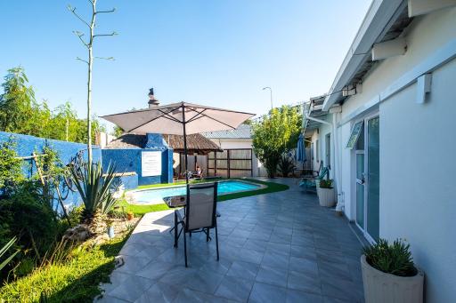 Kate's Nest Guesthouse & Backpackers - Housity