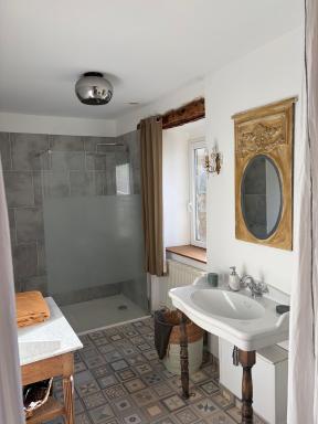 LE DOMAINE DE COAT ROGAN La chambre romantique - Housity