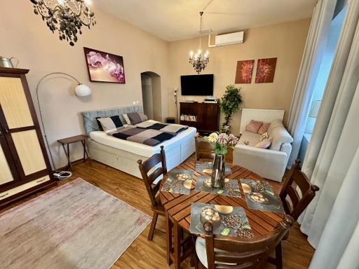 Home Away central apartment - Hizvo